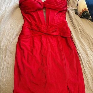 Chic Red Strapless Mini Dress